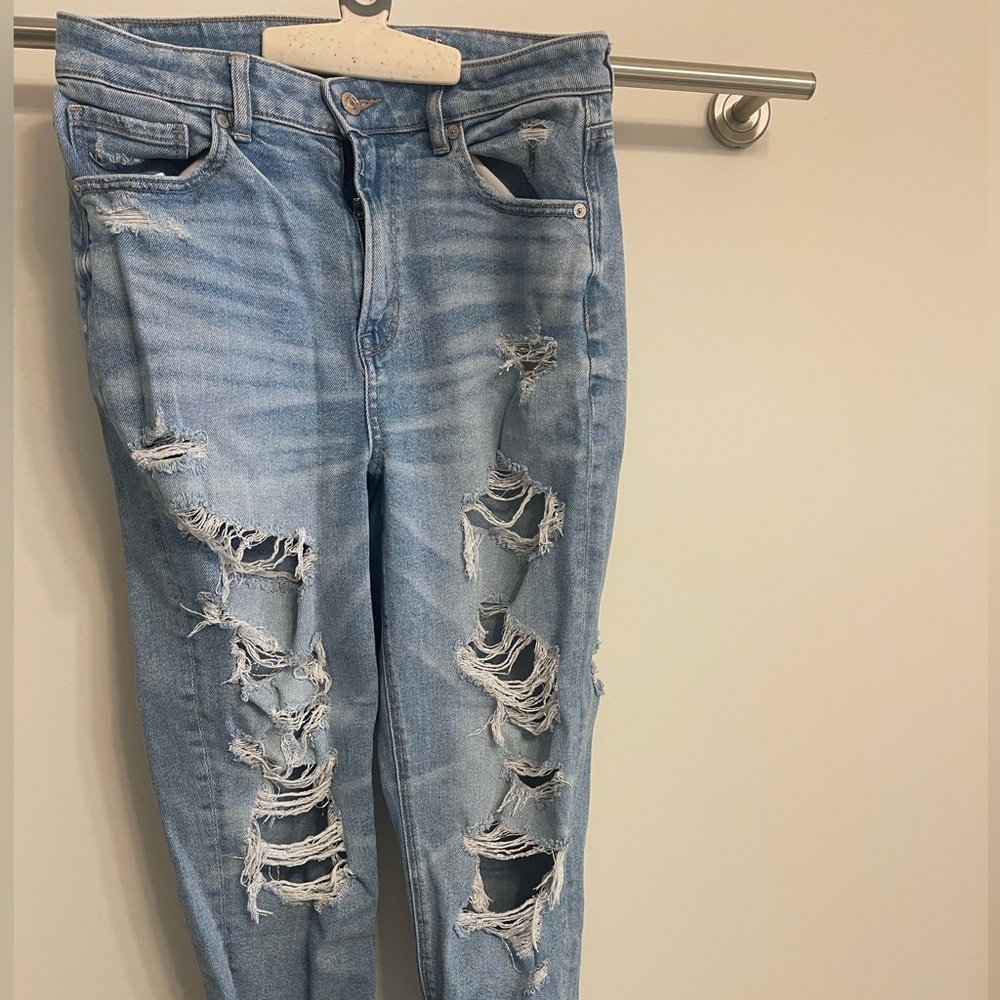 American Eagle.
